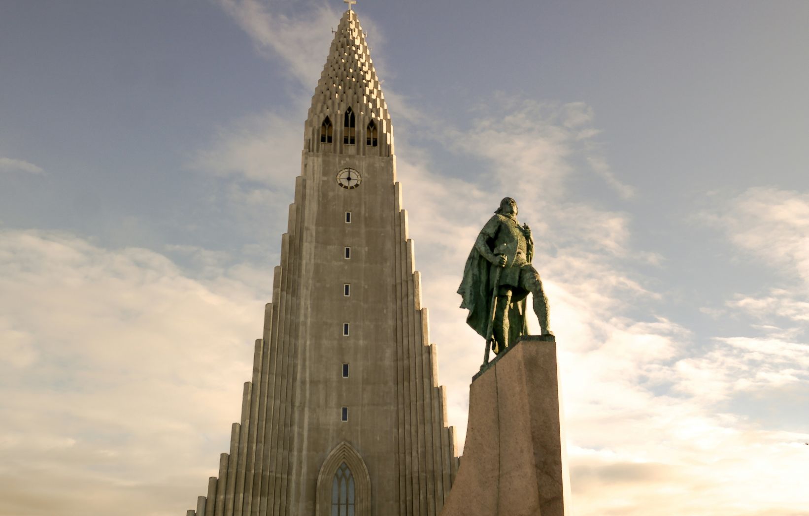 Hallgrimskirkja, Reykjavik, Iceland
