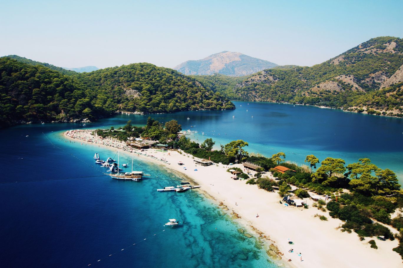 Discover the best time to visit Turkey's Blue Lagoon in Ölüdeniz