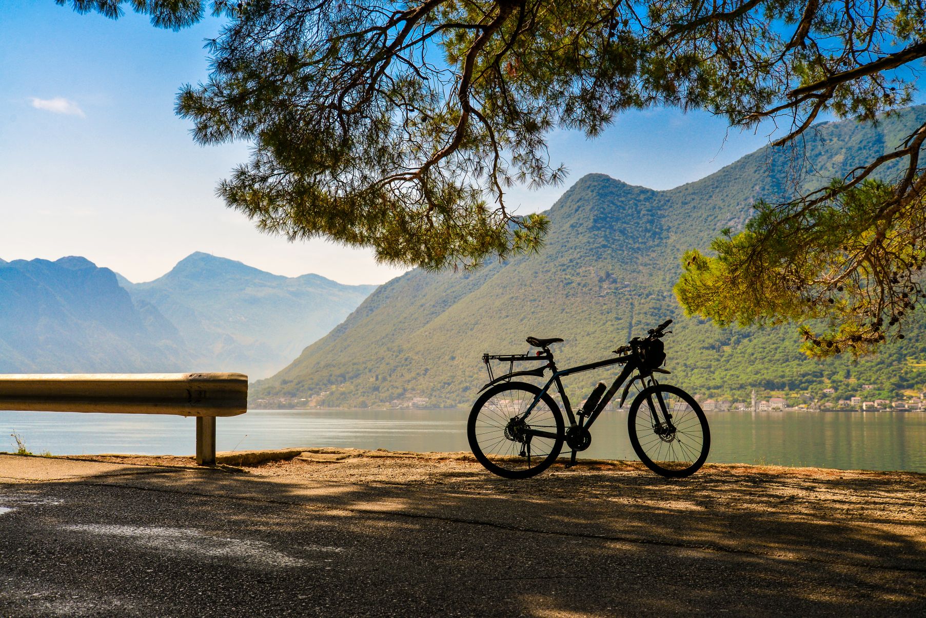 The best Montenegro activities for outdoor lovers: bicycle on the coastline