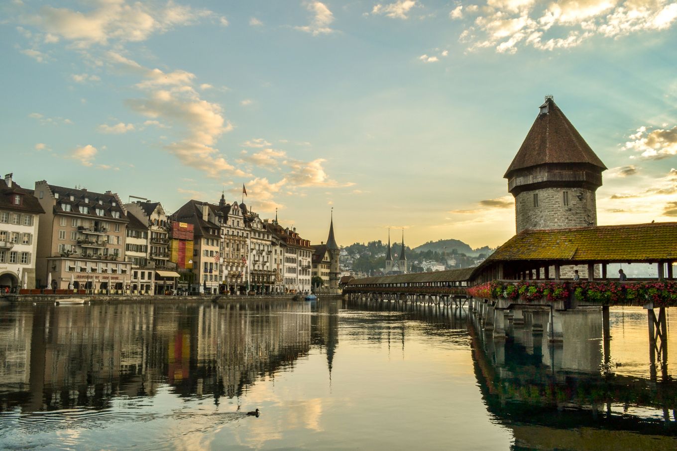 Where to go in Switzerland: landscape of Lucerne in the glow of sunset